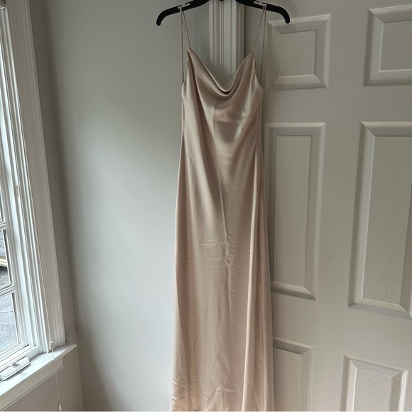 NWT Alice + Olivia Harmony Slip Dress in Taupe - Picture 2 of 5